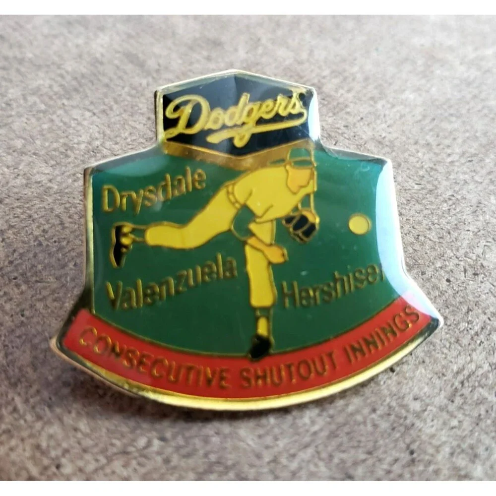 UNOCAL 76 GOLD PIN 3 RECORD SETTERS IN LOS ANGELES VALENZUELA DRYSDALE HERSHISER